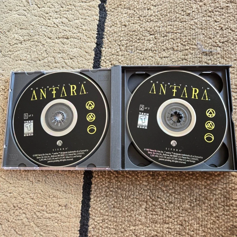 Betrayal in Antara PC Game 1997 Sierra On-Line 3-Disc Set Vintage RPG Windows